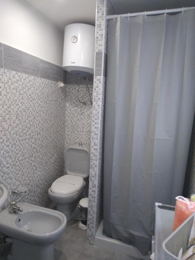 House Holidays A.S. Rooms Catania Eksteriør billede