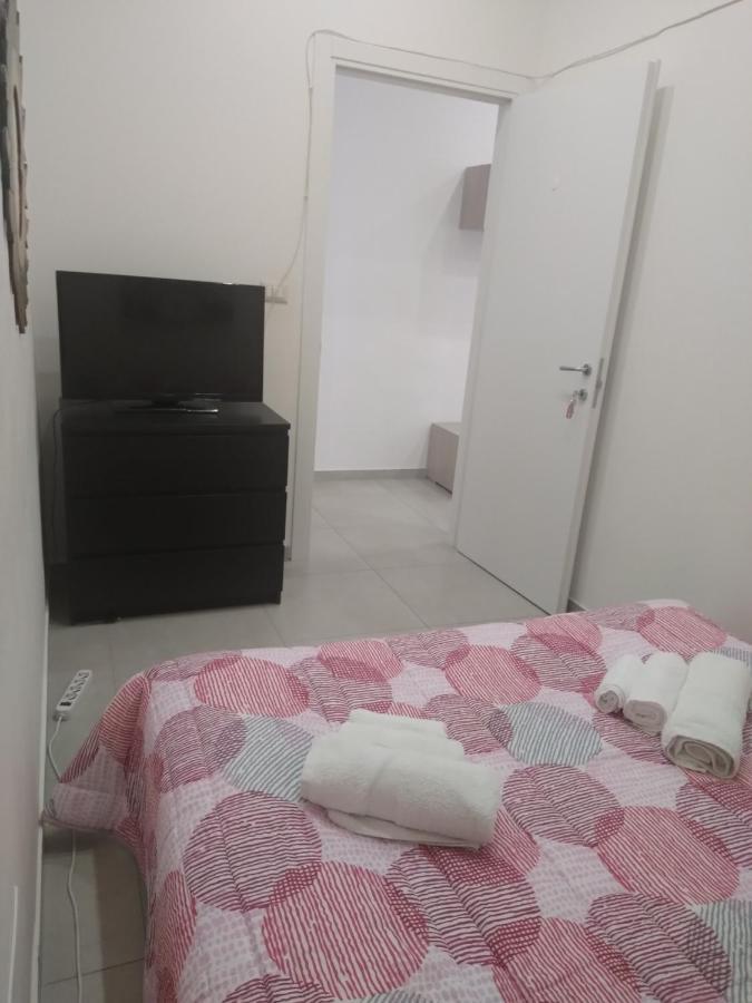 House Holidays A.S. Rooms Catania Eksteriør billede